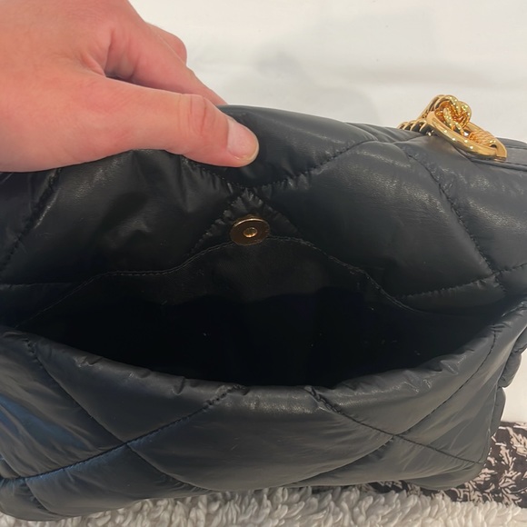 New with tags! Charles and Keith nylon puffy bag - Picture 3 of 7